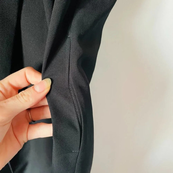 Halston Notch Lapel Long Open Front Vest Black Sz Small - Picture 5 of 6